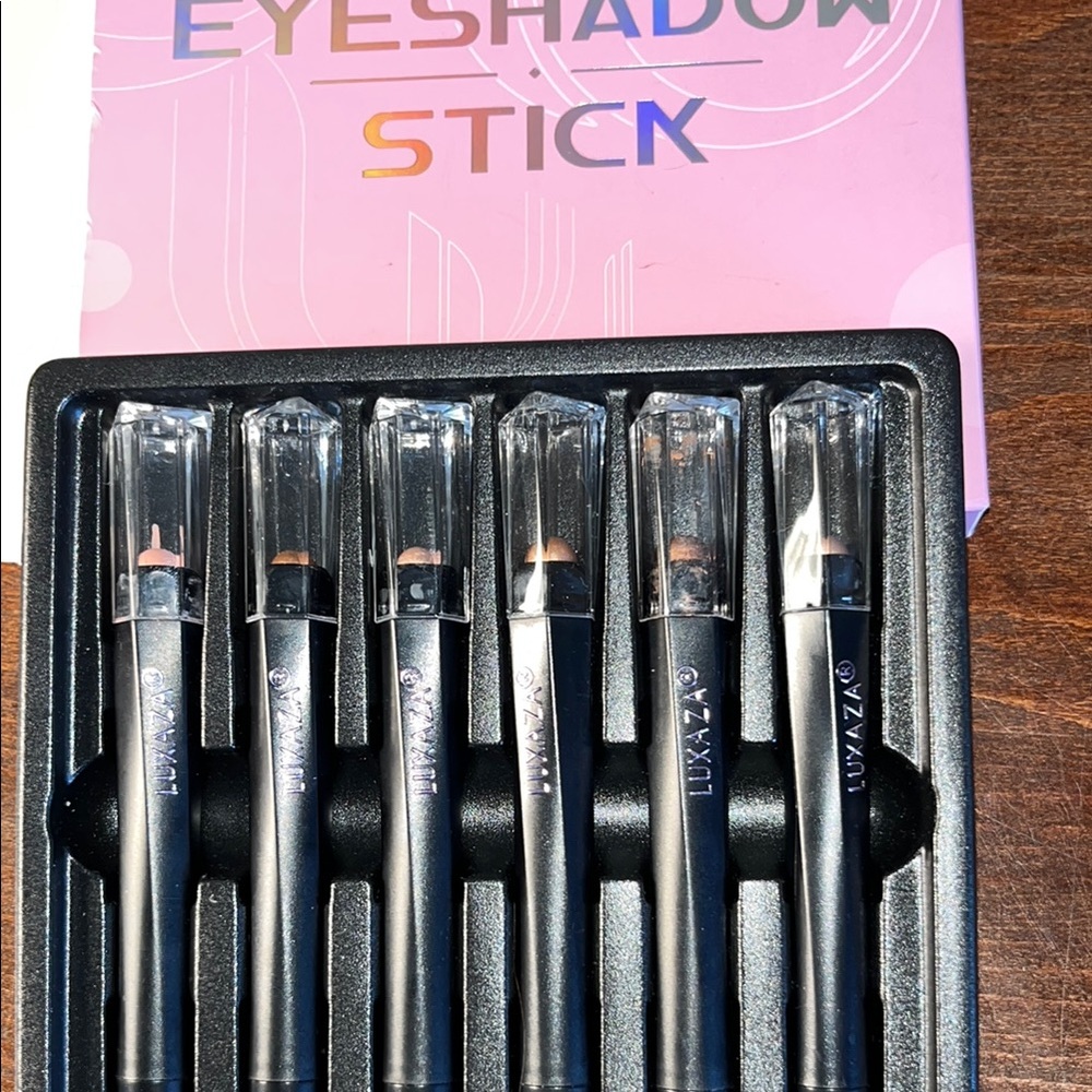 Eyeshadow Stick Set - With Brushes